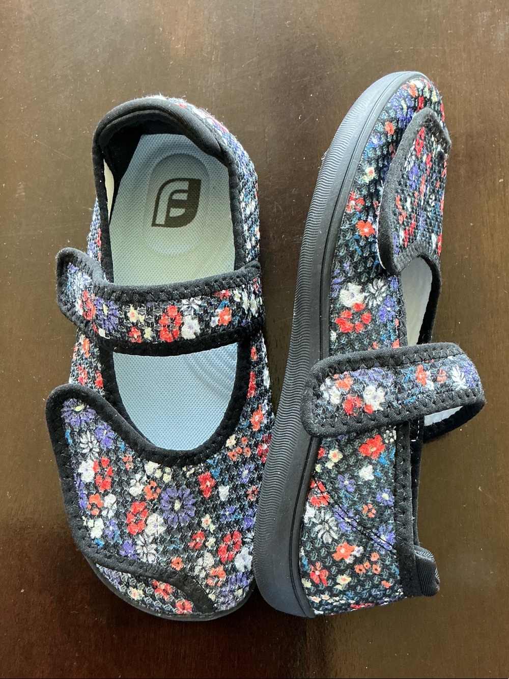 Floral Mary Jane Shoes - Diabetic/Edema/ Swollen Feet shoe* 7-7.5 W